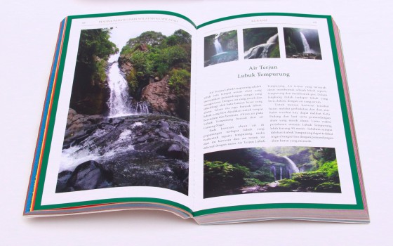 Travel Guide 'Padang, Sumatera Bara' (2)